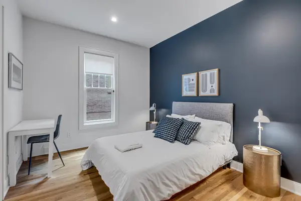 Private bedroom at Live Again Detox